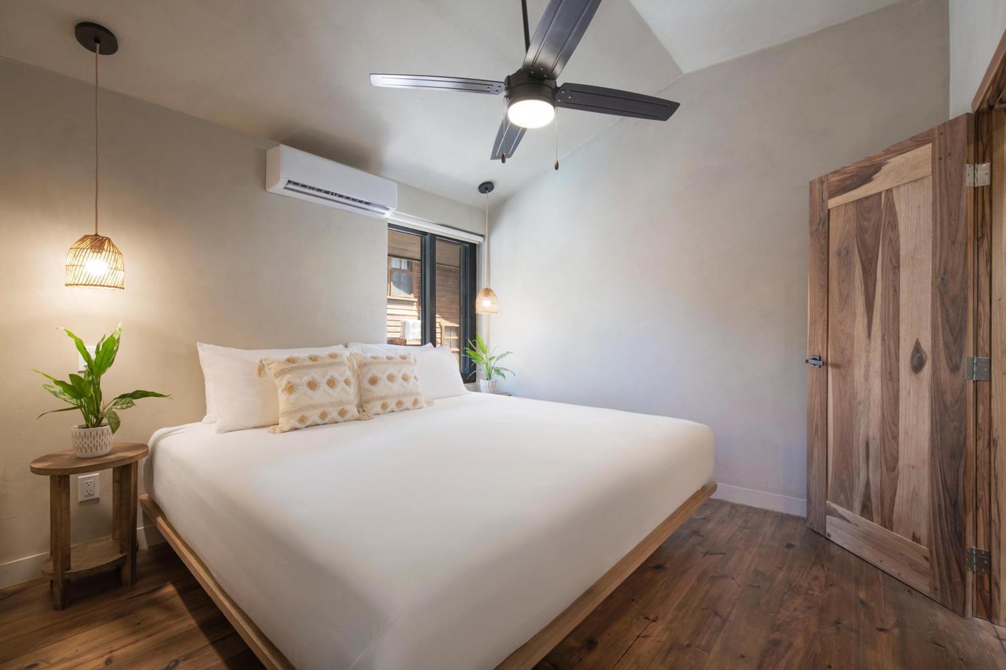 Arca Hotel West Bay Luaran gambar