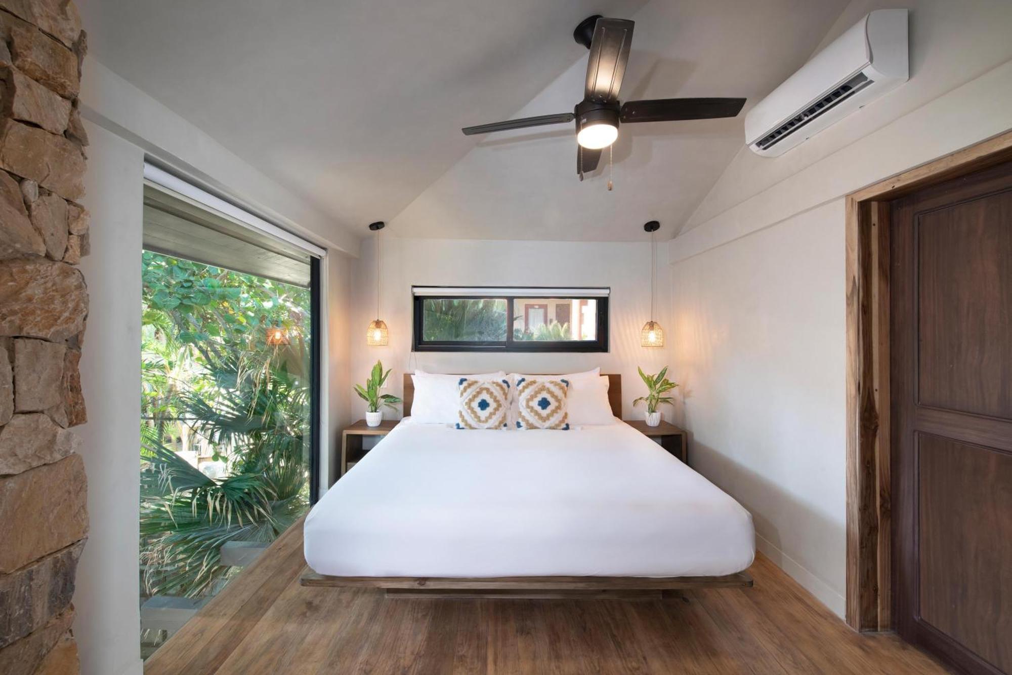 Arca Hotel West Bay Luaran gambar